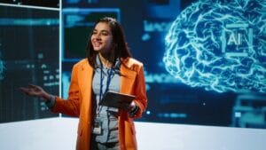 oameni adunati la un eveniment de lansare a produsului